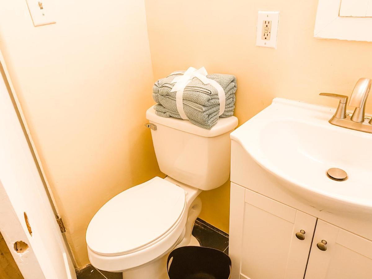 Island Girl Spa + Bed And Breakfast Los Angeles Bagian luar foto